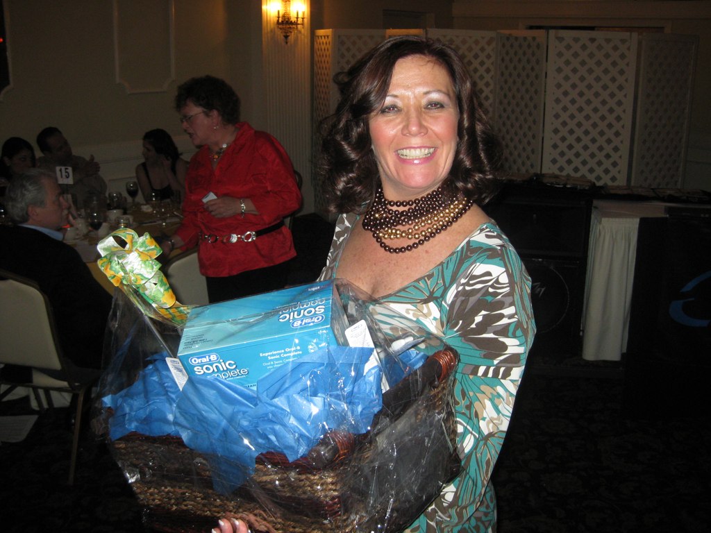  - Colleen Feeney with raffle prize